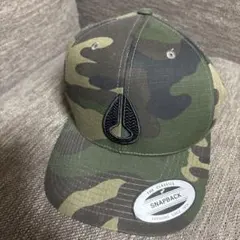 NIXON スナップバック キャップ 迷彩柄のサムネイル