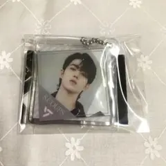 SVTアクリルチャーム　エスクプス