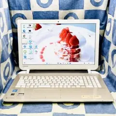 すぐ使える♪快適SSD☆美しいゴールドノートPC♪カメラ付き！Windows11