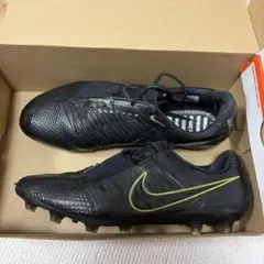 NIKE PHANTOM VENOM サッカースパイク