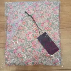 リバティ LIBERTY ART FABRICS 日本製　クッションカバーのサムネイル