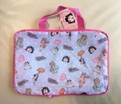 《ブリアナ・ギガンテ》圧縮ポーチ　サンキューマート