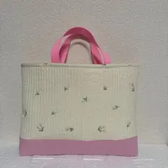 チューリップ刺繍 キルティング　ヌビ生地　レッスンバッグ