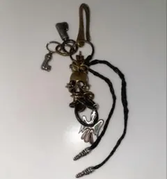 【Kmrii×Share Spirit×MANIAC】展示品特注キーホルダー