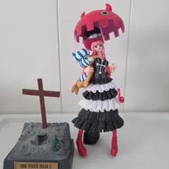 ワンピース　ペローナ　フィギュア