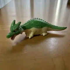 トリケラトプス　国立博物館　フィギュア　金属製 トリケラトプス 国立博物館 フィギュア 金属製 - メルカリ