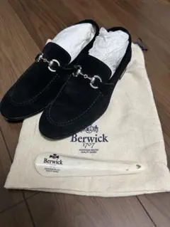 Berwick ビットローファー スエード ブラックのサムネイル
