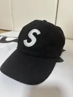 SSZ x new era S logo キャップ - メルカリ