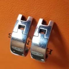 ホワイトゴールド ピアス(両耳用)