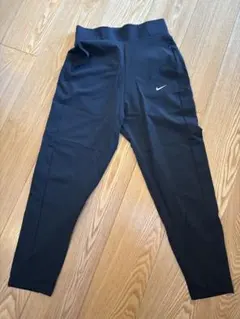 Nike DRI-FIT ブラックジャージパンツ S