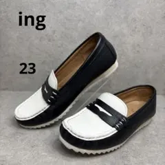 極美品！ing イング ツートン レザー　疲れにくい　コンフォート　ローファーのサムネイル