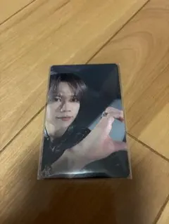 ｈ*様 INI 藤牧京介 XQUARE EC 7000円トレカ 105