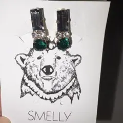 SMELLY ビジューイヤリング