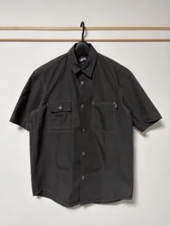 STUSSY◎半袖 ワッペン ワークシャツ OLD ロゴ D495 ステューシー stussy ワッペン刺繍ロゴワークシャツ 半袖シャツ LARGE