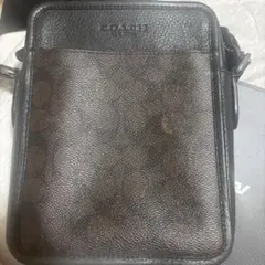 COACH シグネチャー ショルダーバッグ メンズ