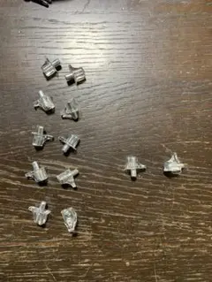 □ 棚受け　棚ダボ　5mm穴用　10個セット＋予備2個