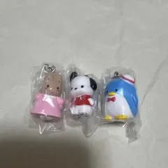 サンリオ　めじるしチャーム　　マロンクリーム　タキシードサム　ポチャッコ