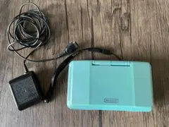 ニンテンドーDS ターコイズブルー　本体 充電器付き