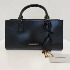 CHARLES & KEITH 2WAY トートバッグKerry ミニケリーのサムネイル