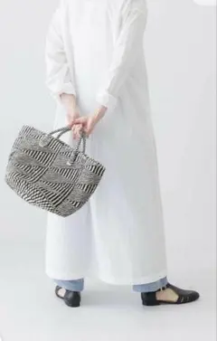 かぐれ スモールフラワープリントワンピース DOORS | Mercari