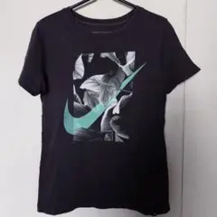 NIKE ボタニカル柄 スウッシュロゴ Tシャツのサムネイル