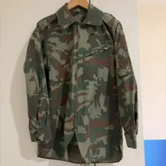 迷彩柄 ミリタリージャケット 自衛隊　服