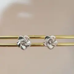 花型クリスタル装飾スタッドピアス 1セット