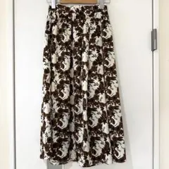 【GU】花柄フレアスカート　ロング丈