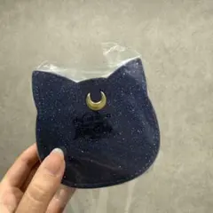 シュウウエムラ セーラームーン ポーチのサムネイル