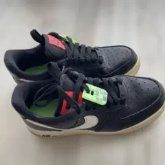 Nike Air Force 1 ブラック