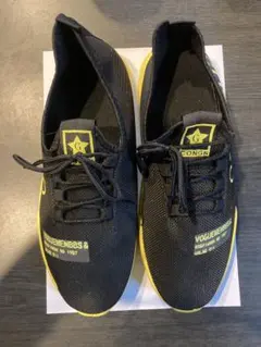 メンズ ブラック/イエロー スニーカー