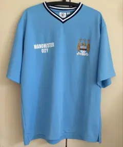 Manchester City ユニフォーム 2枚セット GU - メルカリ