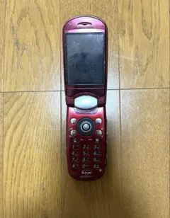 ⭐︎激レア⭐︎DoCoMo P505is 携帯電話本体 着メロ　懐かしいのゲーム ⭐︎激レア⭐︎DoCoMo P505is 携帯電話本体 着メロ 懐かしいのゲーム