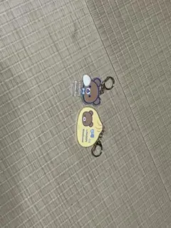 クマのアクリルキーホルダー2個セット