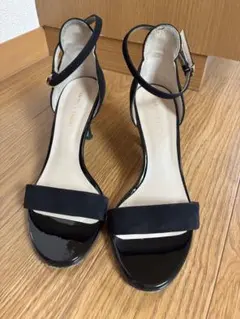 Odette e Odile アンクルストラップサンダル ブラック 23cm
