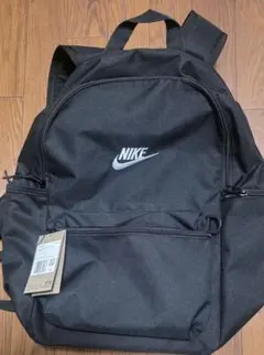 NIKE 旧モデル ナイキ エレメンタルグラフィックバックパック 22L BK