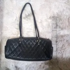 ブラック キルティング ハンドバッグ