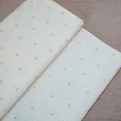*【生地】クリスマス柄　ベル　オフホワイト　５０ｃｍ