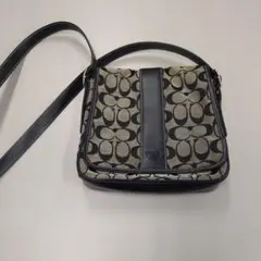 COACH シグネチャー ショルダーバッグ ブラック
