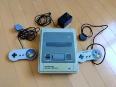 Nintendo SUPER FAMICOM 本体 コントローラー2個付き