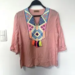 未使用【メキシコ　刺繍】La Reyna ピンク刺繍Vネックチュニック M