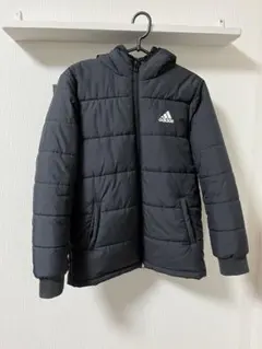 アディダス　キッズ中綿ジャケット　150cm