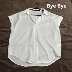 Bye Bye Vネック 襟付きシャツブラウス ホワイト Mのサムネイル