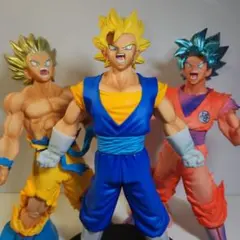 ドラゴンボール　超サイヤ人　ベジット　ゴッド フィギュア