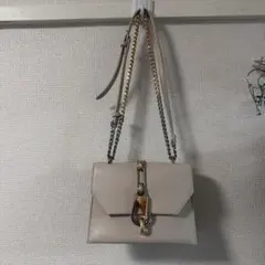 Charles & Keith ショルダー バッグ ゴールド金具 - メルカリ