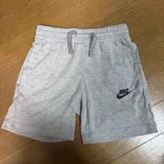 ナイキハーフパンツ