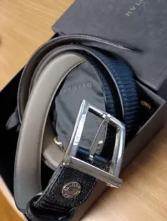 BVLGARI レザー ベルト 黒色 箱付きのサムネイル