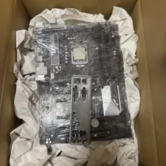 ジャンクマザーボード I/Oシールド付き