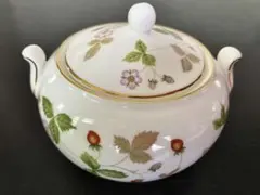 ウェッジウッド・壷ロゴ　ワイルドストロベリー シュガーポット L サイズ