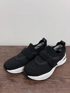 美品⭐︎卑弥呼 【HIMIKO Lite】キラキラベルトスニーカー 22.5cmのサムネイル